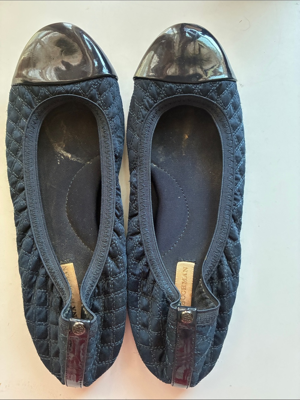 Dana Buchman Black Quilted Ballet Flats with Patent Toe